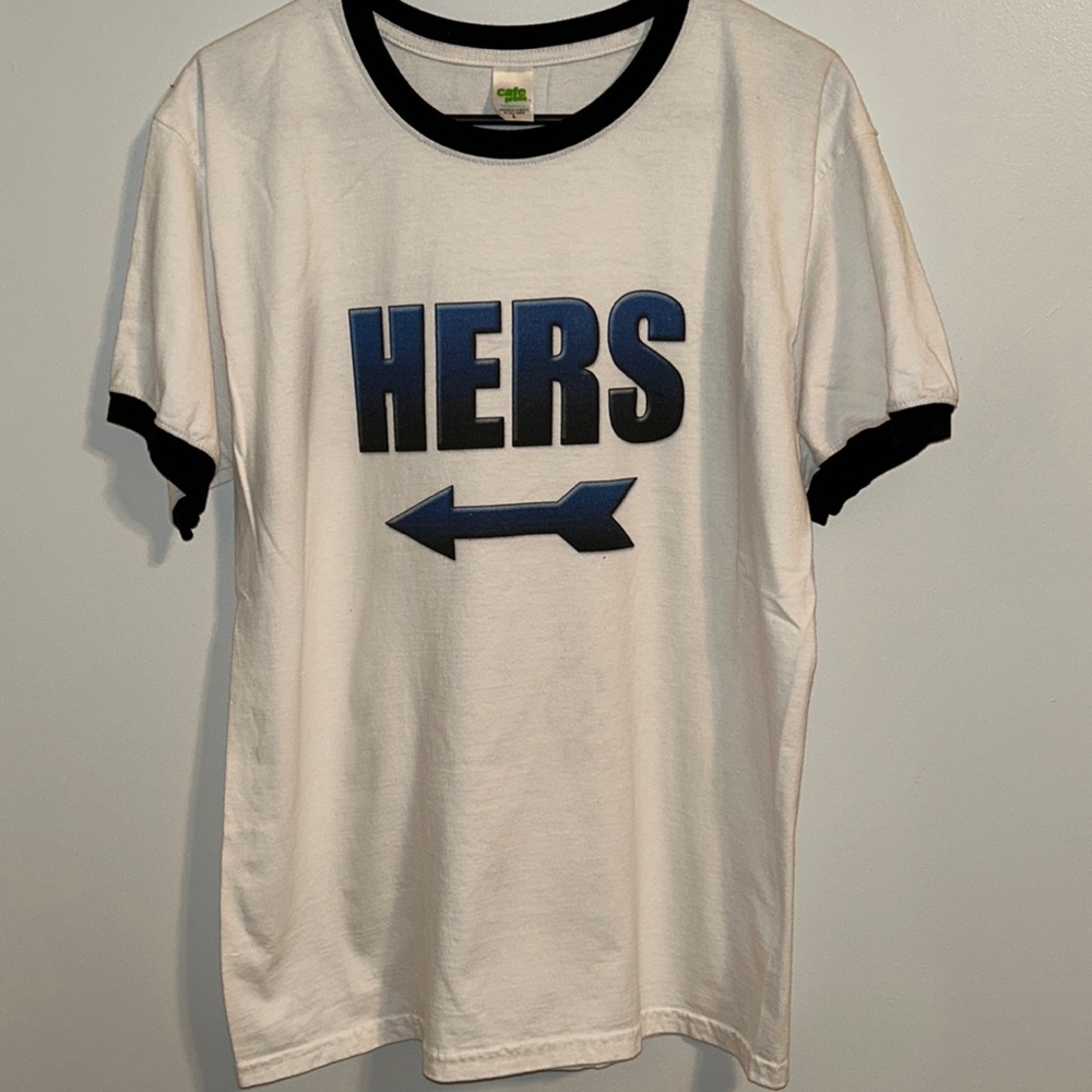 Custom CafePress “⬅️ Hers” Graphic Ringer T-Shirt New Size Large